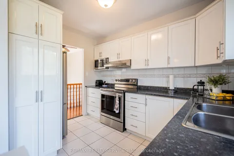 96 Seaborn Road, Brampton, ON L6V 2C1