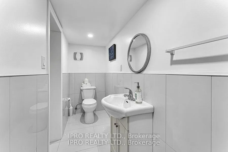 2595 Windjammer Road, ON L5L 1H7
