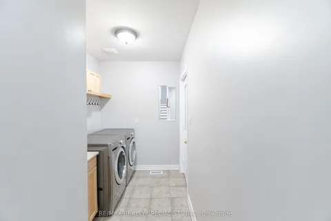 1040 Eager Road, Milton, ON L9T 6T1