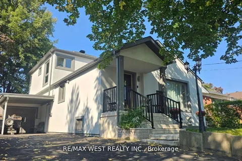 12 Gordon Park Drive, Toronto, ON M9B 1J6
