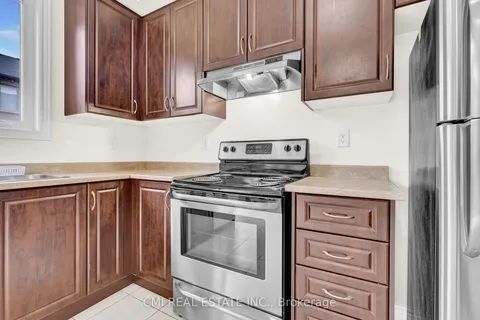 39 Sea Drifter Crescent, Brampton, ON L6P 2S1