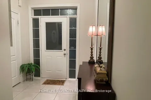 494 George Ryan Avenue, Oakville, ON L6H 0S5