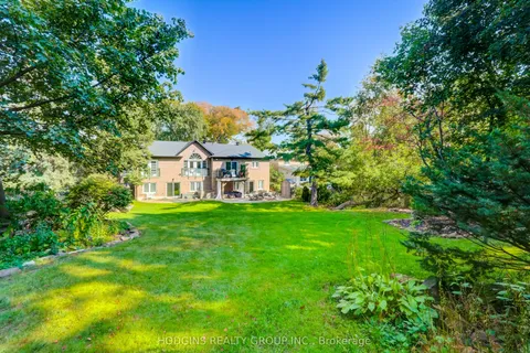 1520 Drymen Crescent, Mississauga, ON L5G 2P2