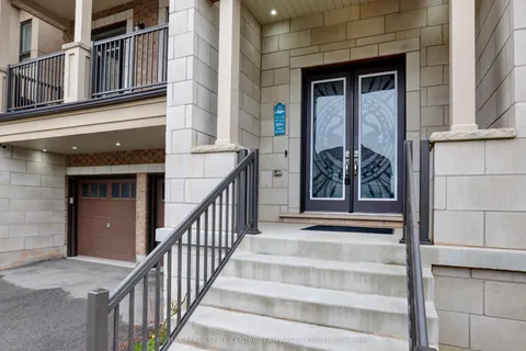 5 Walkercleave Drive, Brampton, ON L6X 5R4