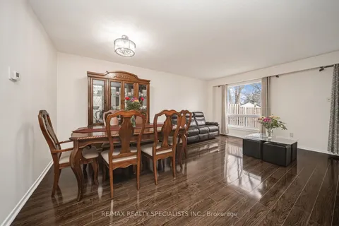 70 Primrose Crescent, Brampton, ON L6Z 1E3