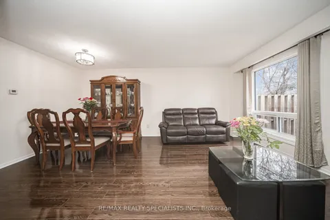 70 Primrose Crescent, Brampton, ON L6Z 1E3