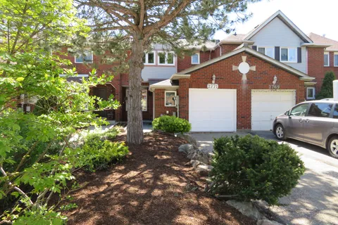 2771 Lindholm Crescent, Mississauga, ON L5M 4S1