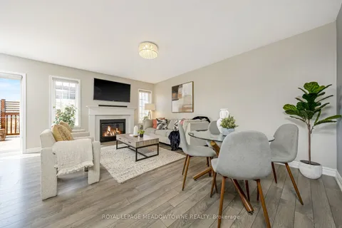 307 Yates Drive, Milton, ON L9T 2Y4