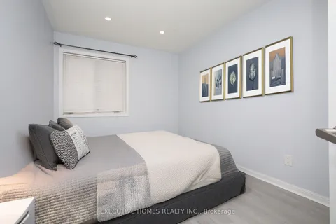 332 Chuchmach Close, Milton, ON L9T 8B3