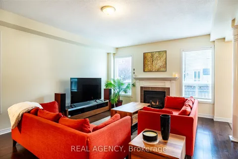 4679 Webb Street, Burlington, ON L7M 0E3