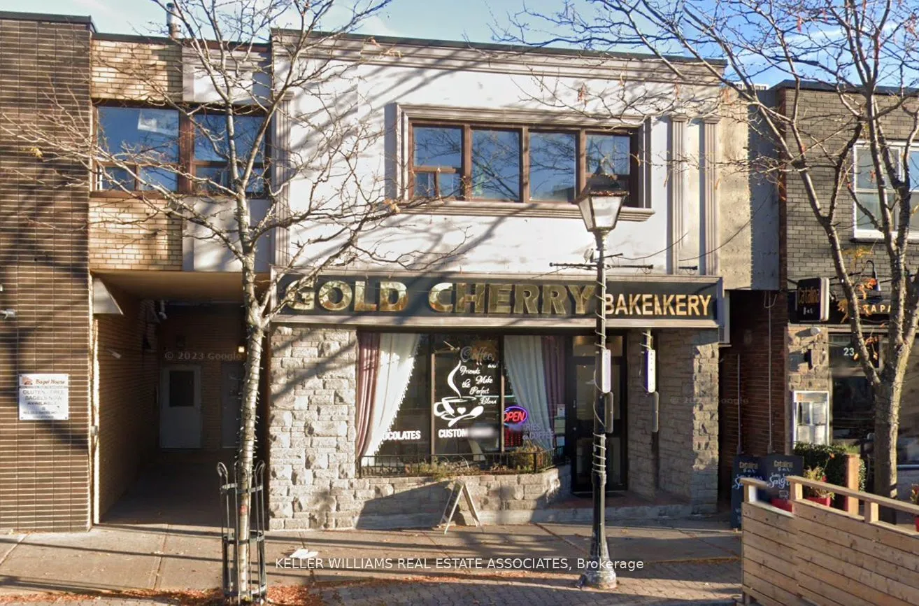 233 Lakeshore Road, Mississauga, ON L5G 1G8