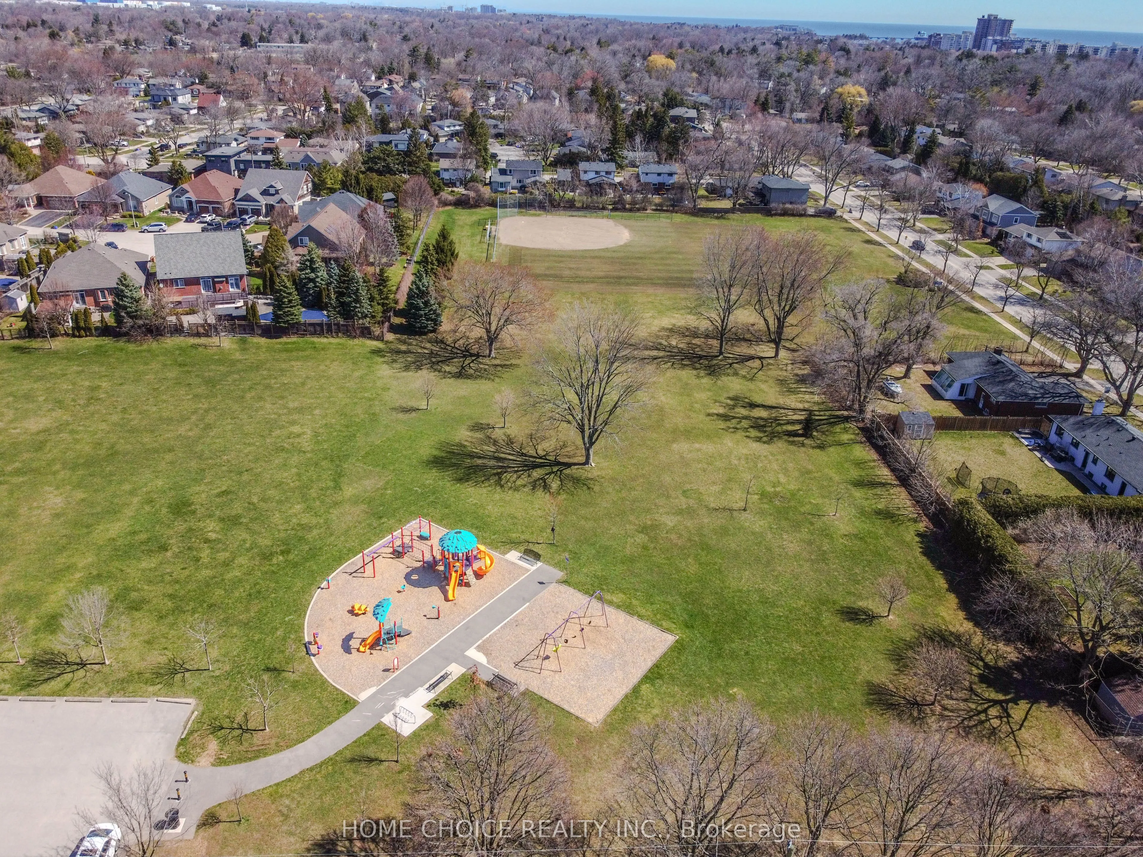 310 Tuck Drive, Burlington, ON L7L 2R1