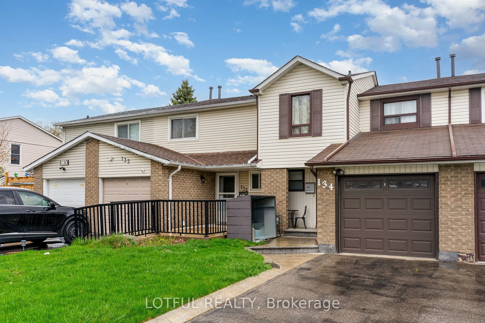 134 Royal Salisbury Way, ON L6V 3J8