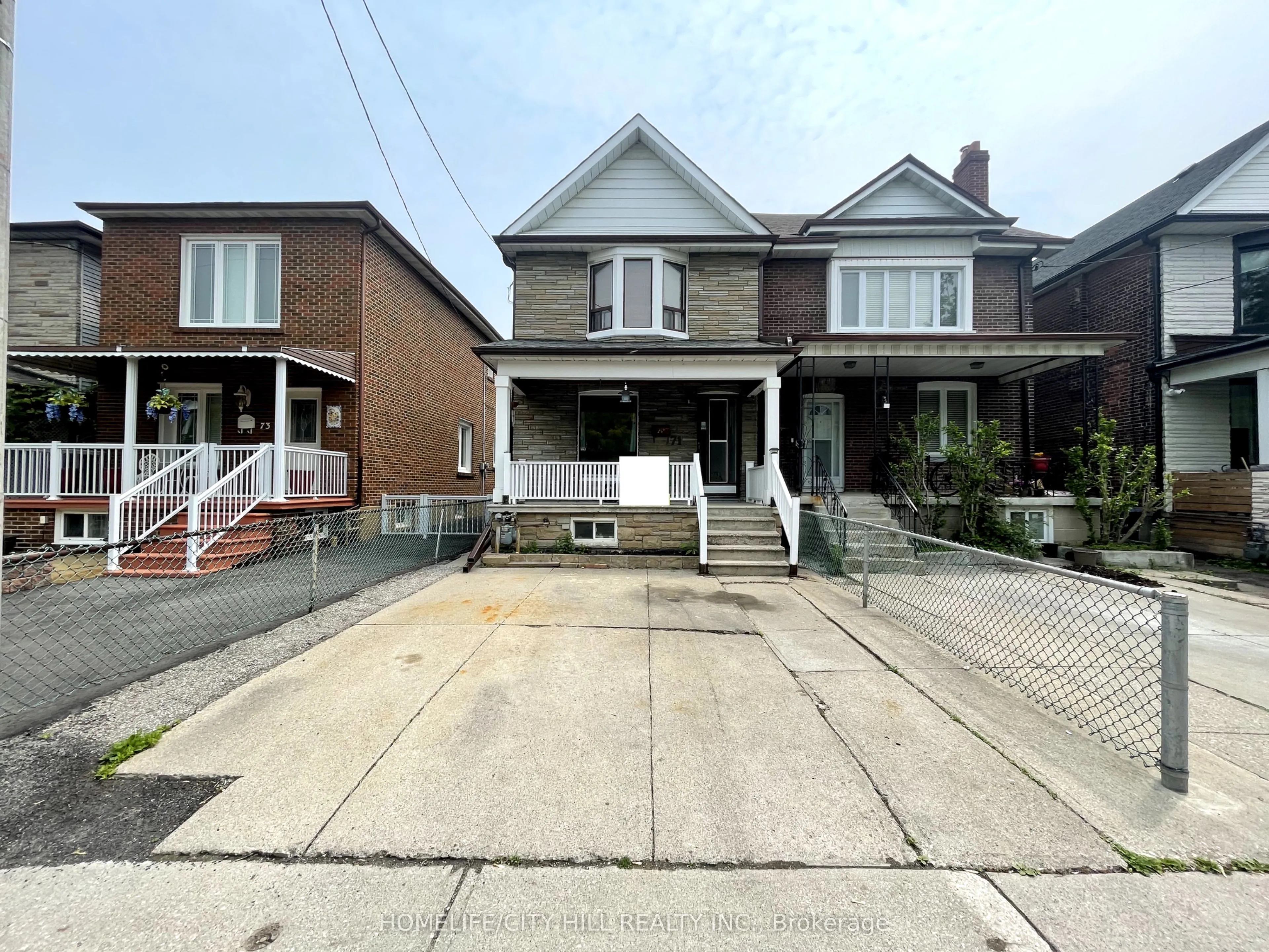 71 Russett Avenue, ON M6H 3M4