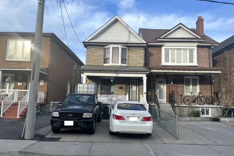 71 Russett Avenue, Toronto, ON M6H 3M4