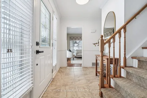1662 Bramsey Drive, Mississauga, ON L5J 2H6