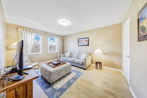 4341 Idlewilde Crescent, ON L5M 4E2