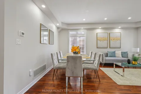 33 Leparc Road, Brampton, ON L6P 2W9