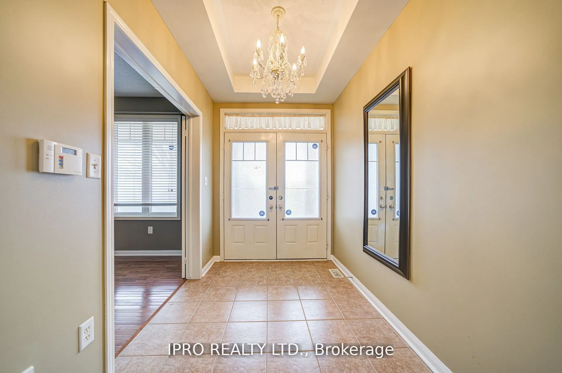 7 Bonavista Drive, Brampton, ON L6X 0N2