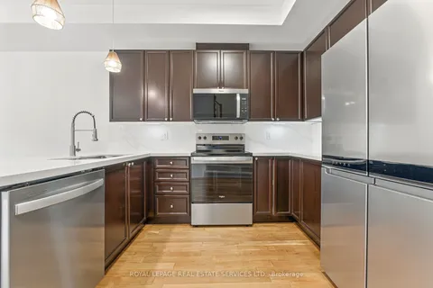 3349 Eglinton Avenue, ON L5M 7W8