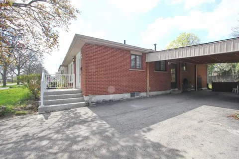 6 Midhurst Drive, Toronto, ON M9V 1Z7