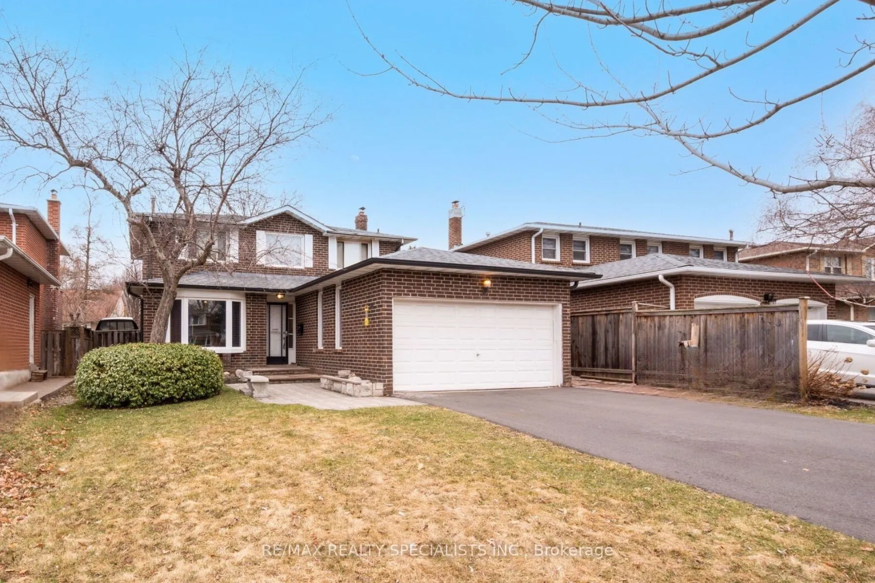 19 Blenheim Drive, Brampton, ON L6Z 1H7