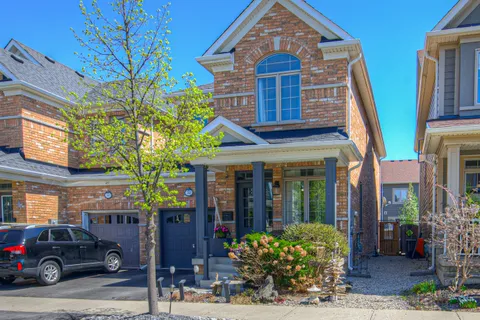 32 Forbes Terrace, Milton, ON L9T 3X3