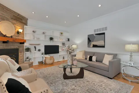 19 Steele Home Court, Caledon, ON L7E 0B1