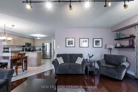 275 Cresthaven Road, Brampton, ON L7A 1J4
