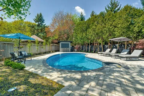 4259 Forsyth Boulevard, Burlington, ON L7L 2M2