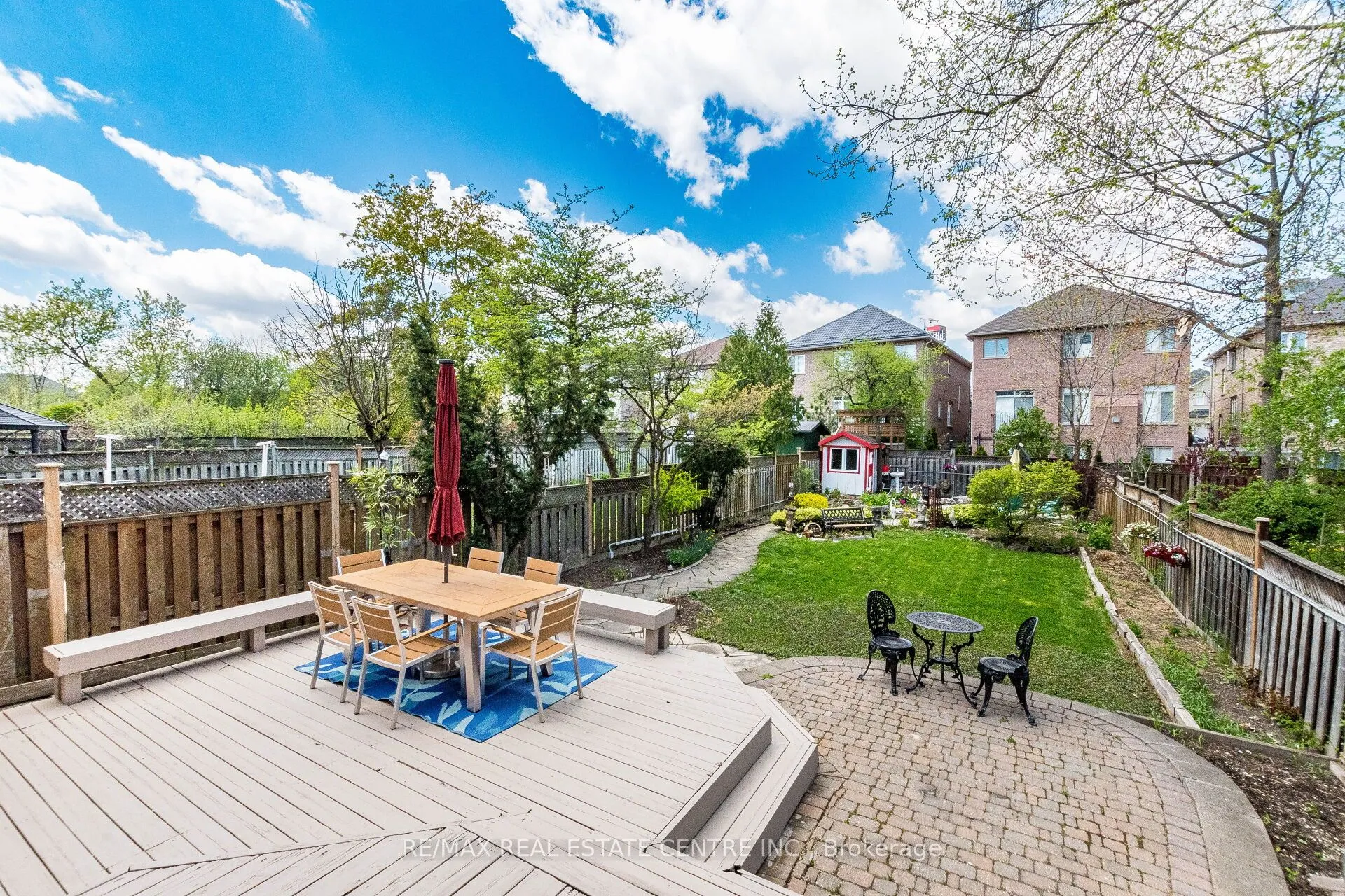 273 Cossack Court, Mississauga, ON L5B 4C2