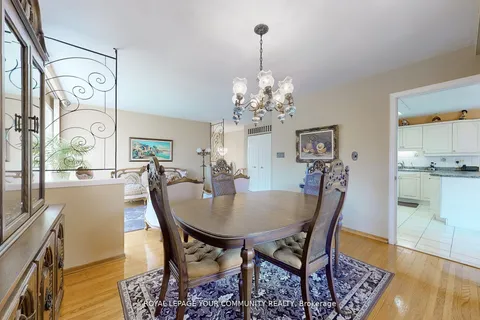 78 WINCOTT Drive, Toronto, ON M9R 2P1