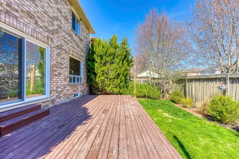 3037 Abernathy Way, Oakville, ON L6M 5C1
