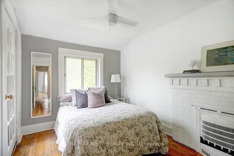 30 Glendale Avenue, ON M6R 2S7