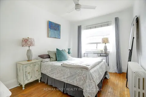 30 Glendale Avenue, ON M6R 2S7