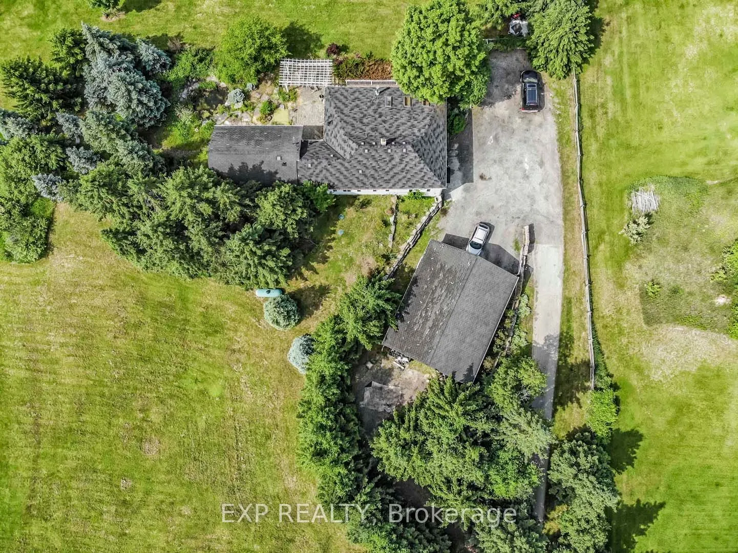 18862 Centreville Creek Road, Caledon, ON L7K 2M9