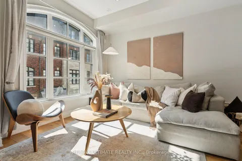 75 Elder Avenue, Toronto, ON M8W 0B8