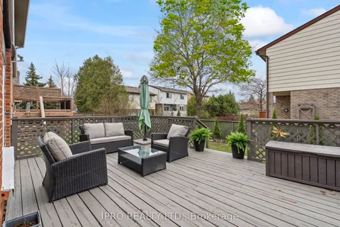 734 Briar Crescent, Milton, ON L9T 3Z8