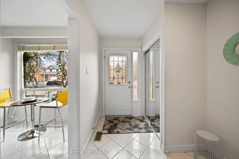 734 Briar Crescent, Milton, ON L9T 3Z8
