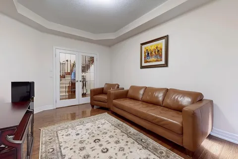 131 KENDALL Drive, Milton, ON L9T 0S1
