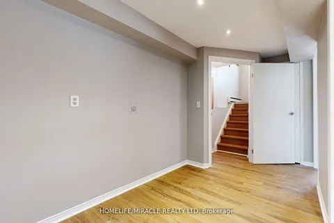 33 Quarry Drive, Orangeville, ON L9W 3S6
