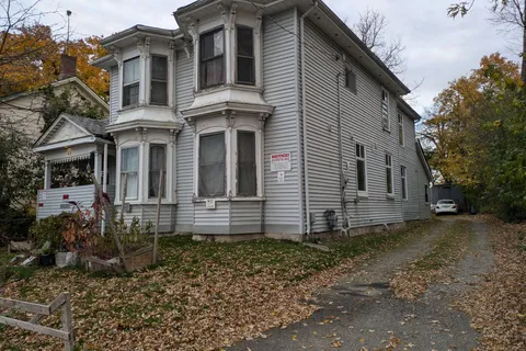 43 Elizabeth Street, ON L6X 1S3