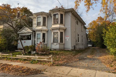 43 Elizabeth Street, ON L6X 1S3