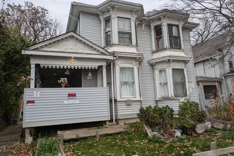 43 Elizabeth Street, ON L6X 1S3