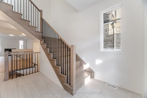 1323 Temperance Crescent, Milton, ON L9E 2E4