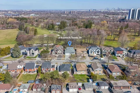 28 Braywin Drive, Toronto, ON M9P 2P1