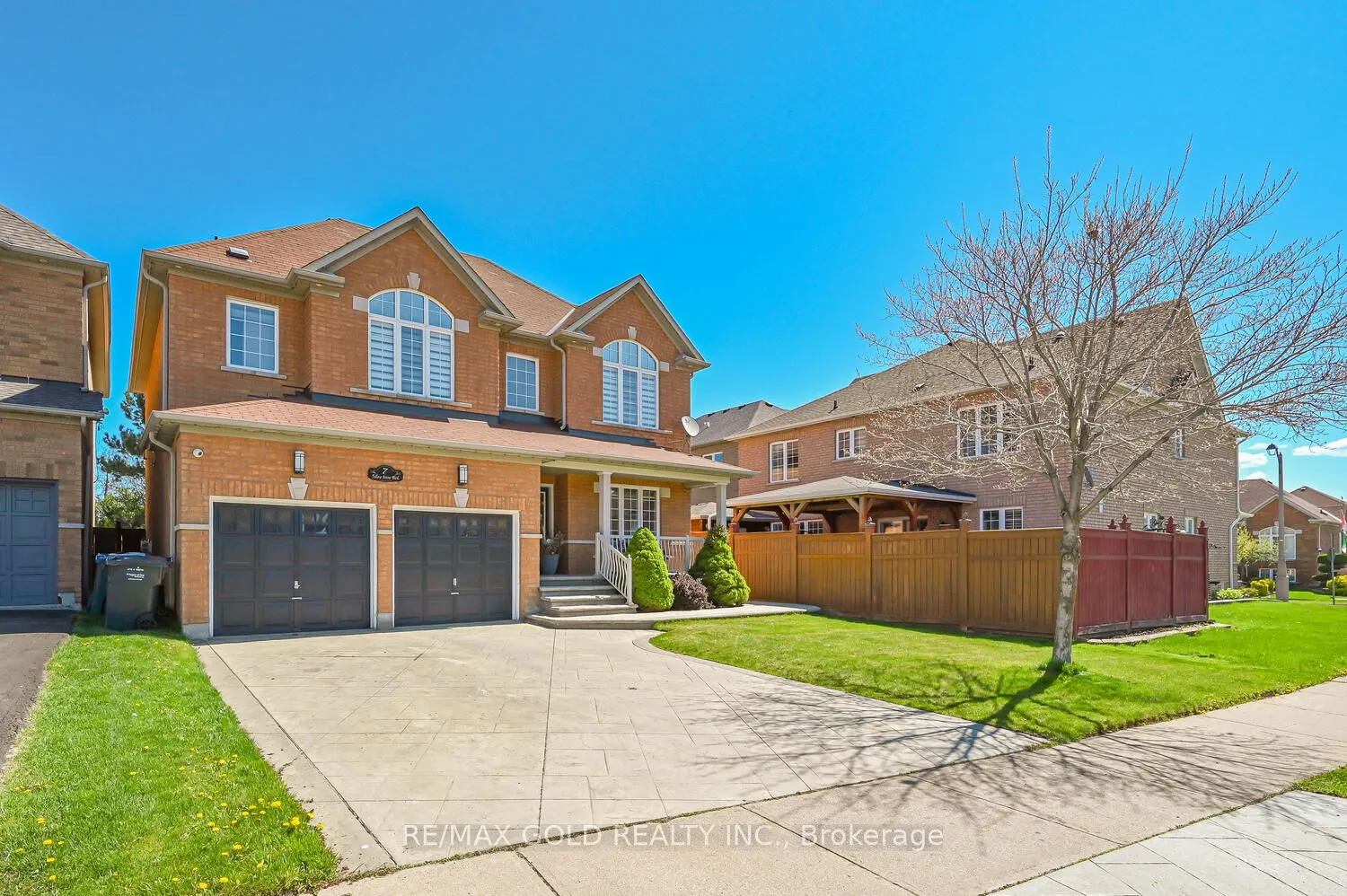 7 Yellow Avens Boulevard, Brampton, ON L6R 0K5