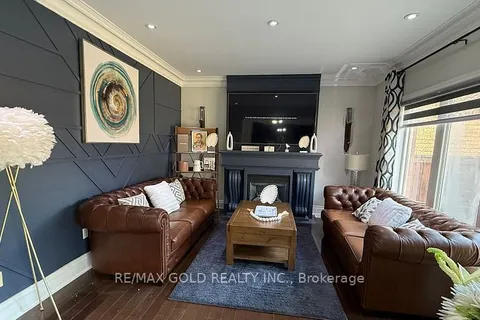7 Yellow Avens Boulevard, Brampton, ON L6R 0K5