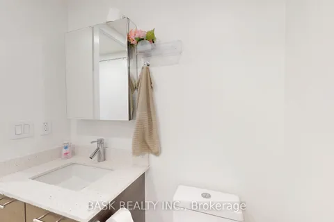 2220 Lake Shore Boulevard, Toronto, ON M8V 0C1
