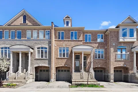 7203 Triumph Lane, Mississauga, ON L5N 0C5